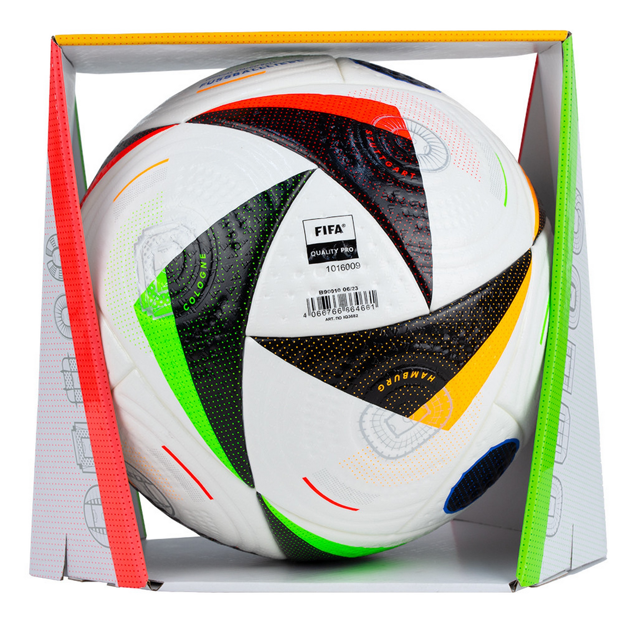 Мяч футбольный Adidas Euro24 Fussballliebe PRO IQ3682 FIFA PRO, р.5 2000_2000